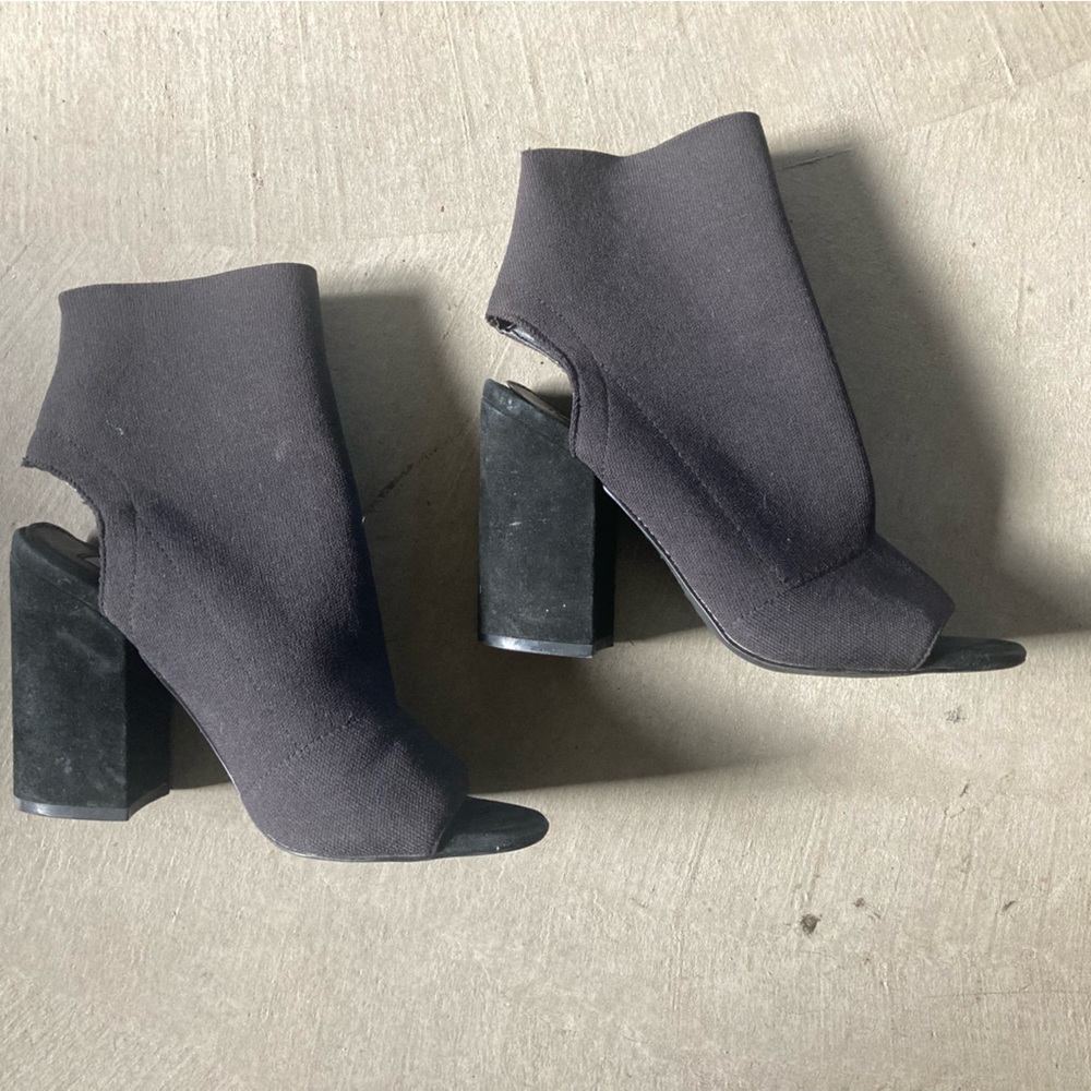 Steve Madden Black Heeled Boots